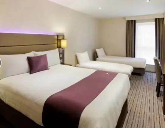 Modern En-Suite Room Metro Close To Woolwich Station London Hotel